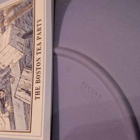 Bicentennial of American Independence Jasper Plate by WedgewoodBoston Tea Party - Picture 2 of 2